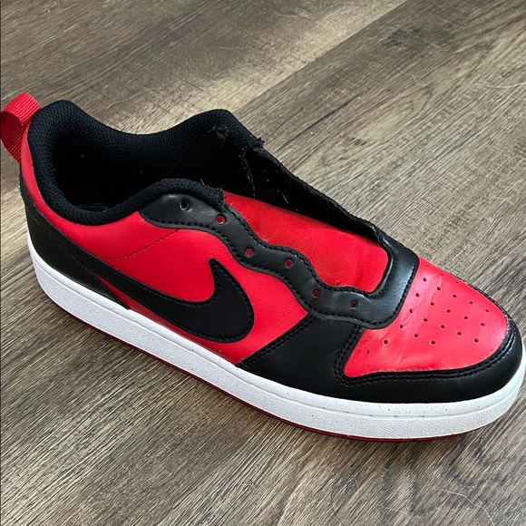 Nike Red and Black Low-Top Sneaker - Picture 1 of 5